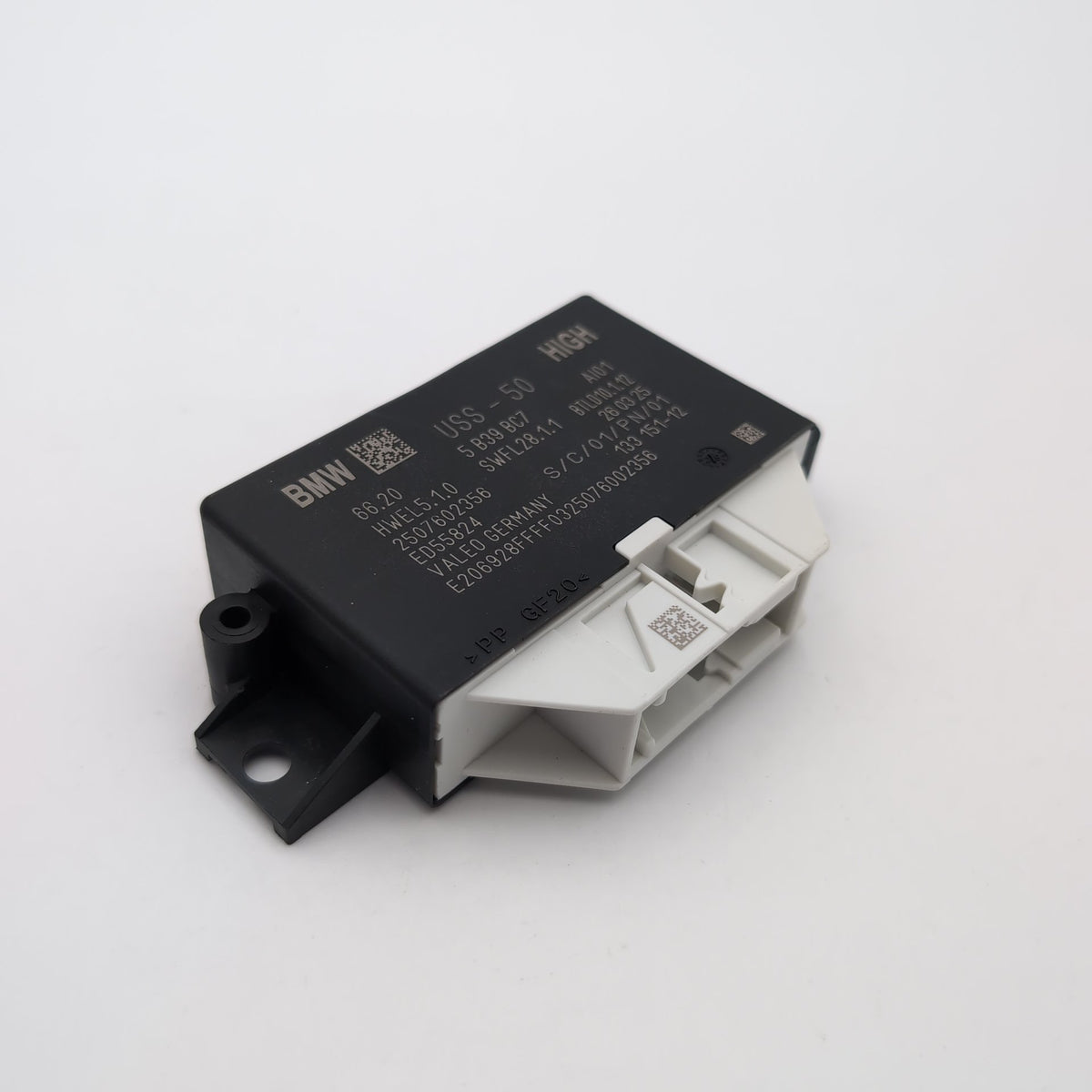 2023 - 2026 BMW G60 G70 F74 X1 X2 X5 X7 USS Ultrasonic Parking Sensor Module