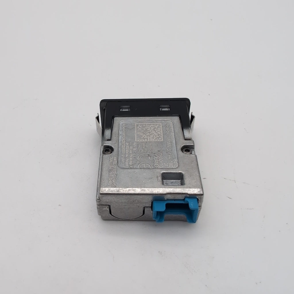 2019 - 2026 BMW G20 G26 G80 G22 G82 M3 M4 Dual USB Type C Charging Port 5A84160