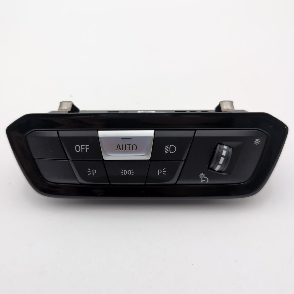 2021 - 2026 BMW G20 G80 G22 G26 G82 M3 M4 Headlight Control Switch Panel 5A16B17