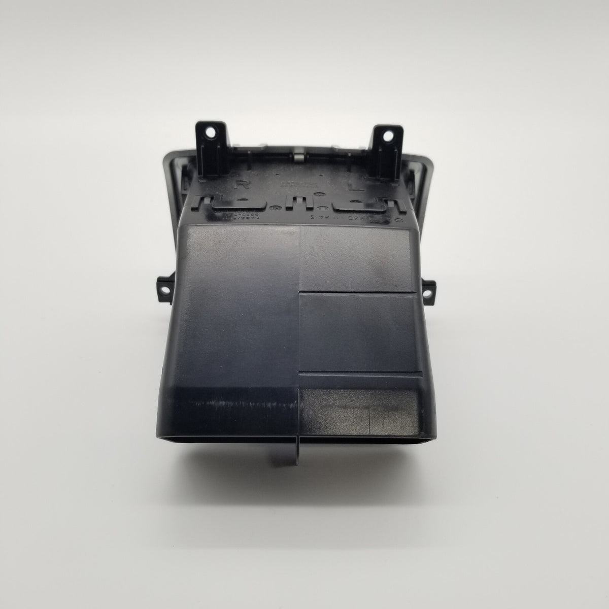 2007- 2013 Mercedes W221 S400 S65 Rear Center Console AC Air Vent 2218301054 OEM