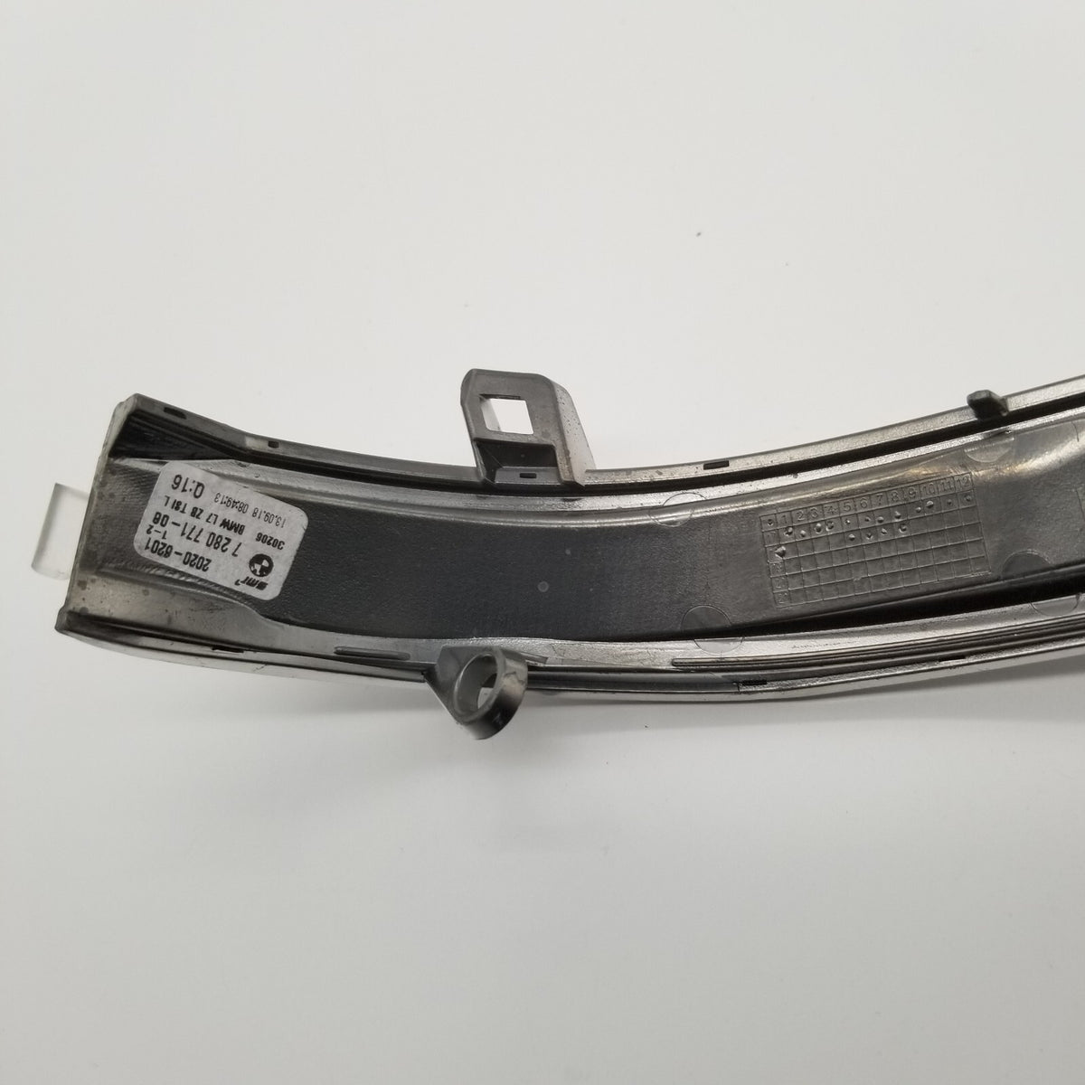 2014 BMW 320 SERIES Mirror Turn Signal Indicator OEM 20203101