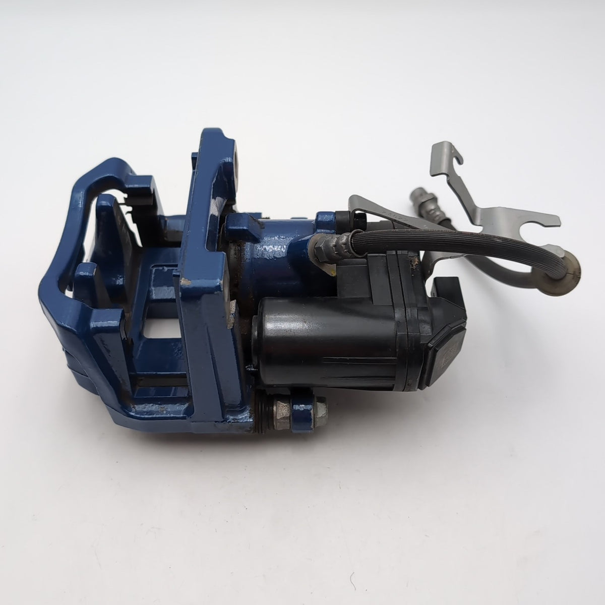 2024 2025 BMW 330i 440i G20 G22 G29 Rear Left Brake Caliper Blue 8842567