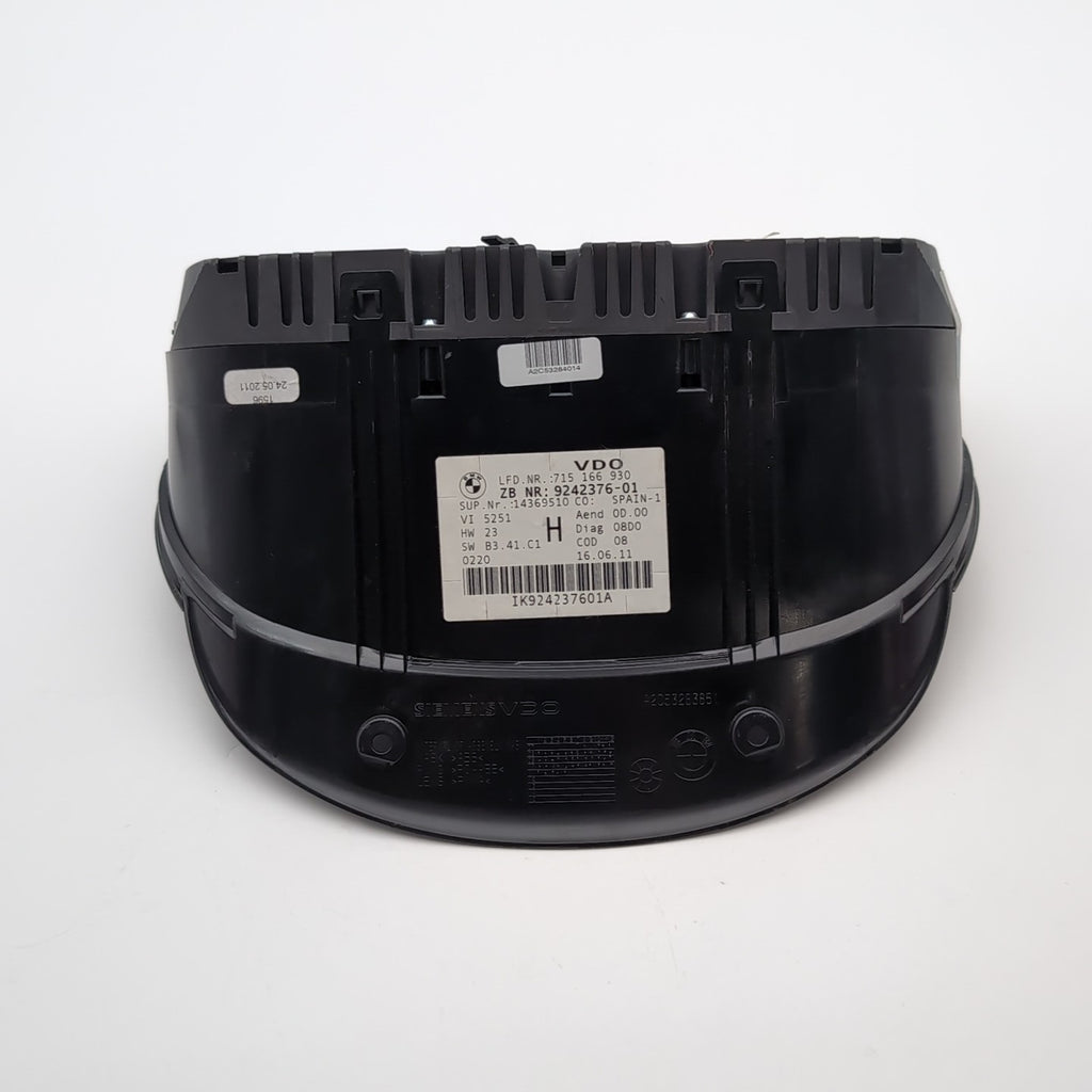 2009 2010 2011 BMW 335D 3 Series Diesel Instrument Cluster Speedometer 9242376