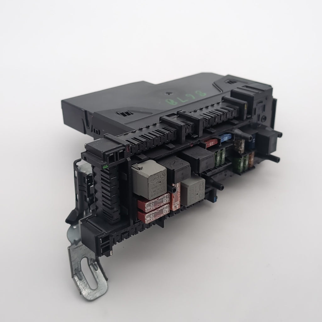 10-13 Mercedes W212 E350 4MATIC Rear Fuse Junction Box SAM Relay Control Module