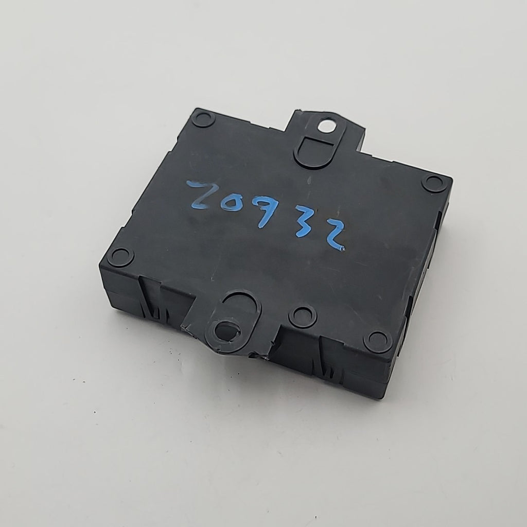 2018 2019 2020 LAND ROVER VELAR POWER LIFTGATE CONTROL MODULE UNIT J8A214B673BA