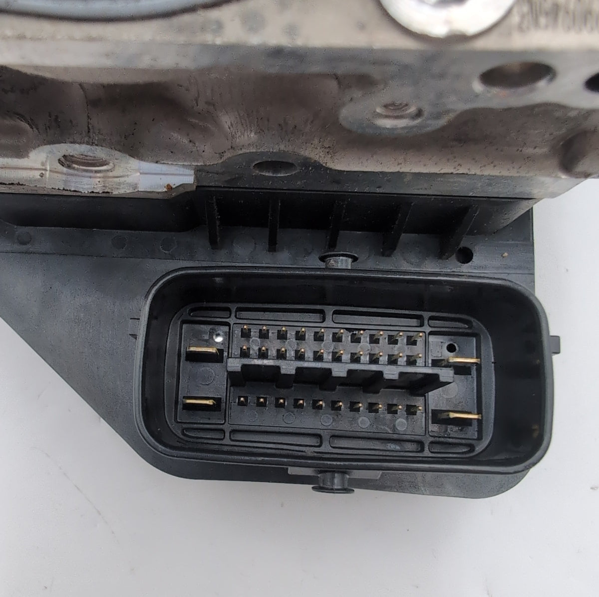 2014 2015 Infiniti Q50 3.7L ABS Anti Lock Brake Pump Control Unit 476604GB1A
