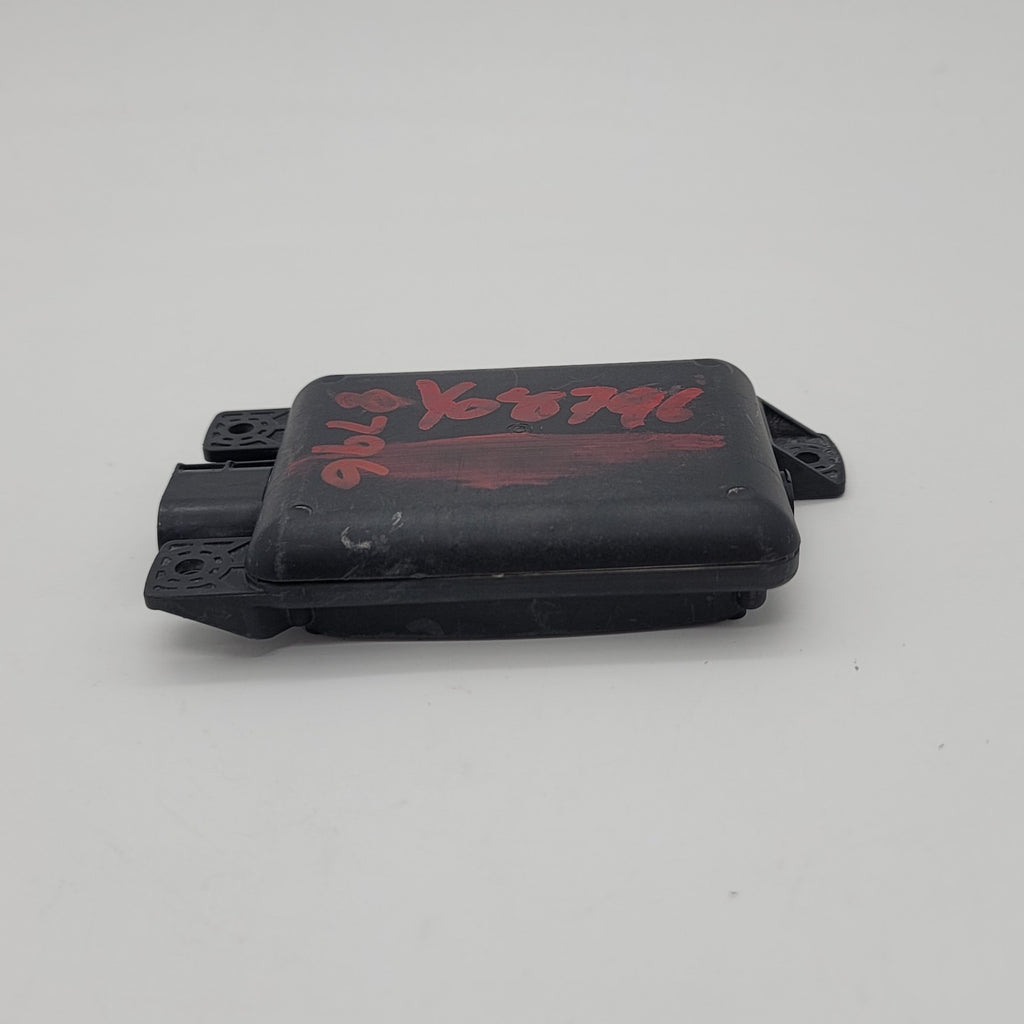 2016 2017 2018 2019 VW PASSAT LEFT DRIVER SIDE BLIND SPOT RADAR SENSOR MODULE