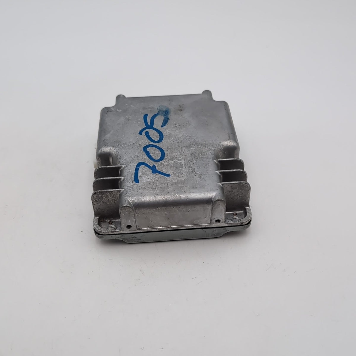 2004- 2010 Toyota Sienna Voltage Inverter Module 86210-45010 OEM