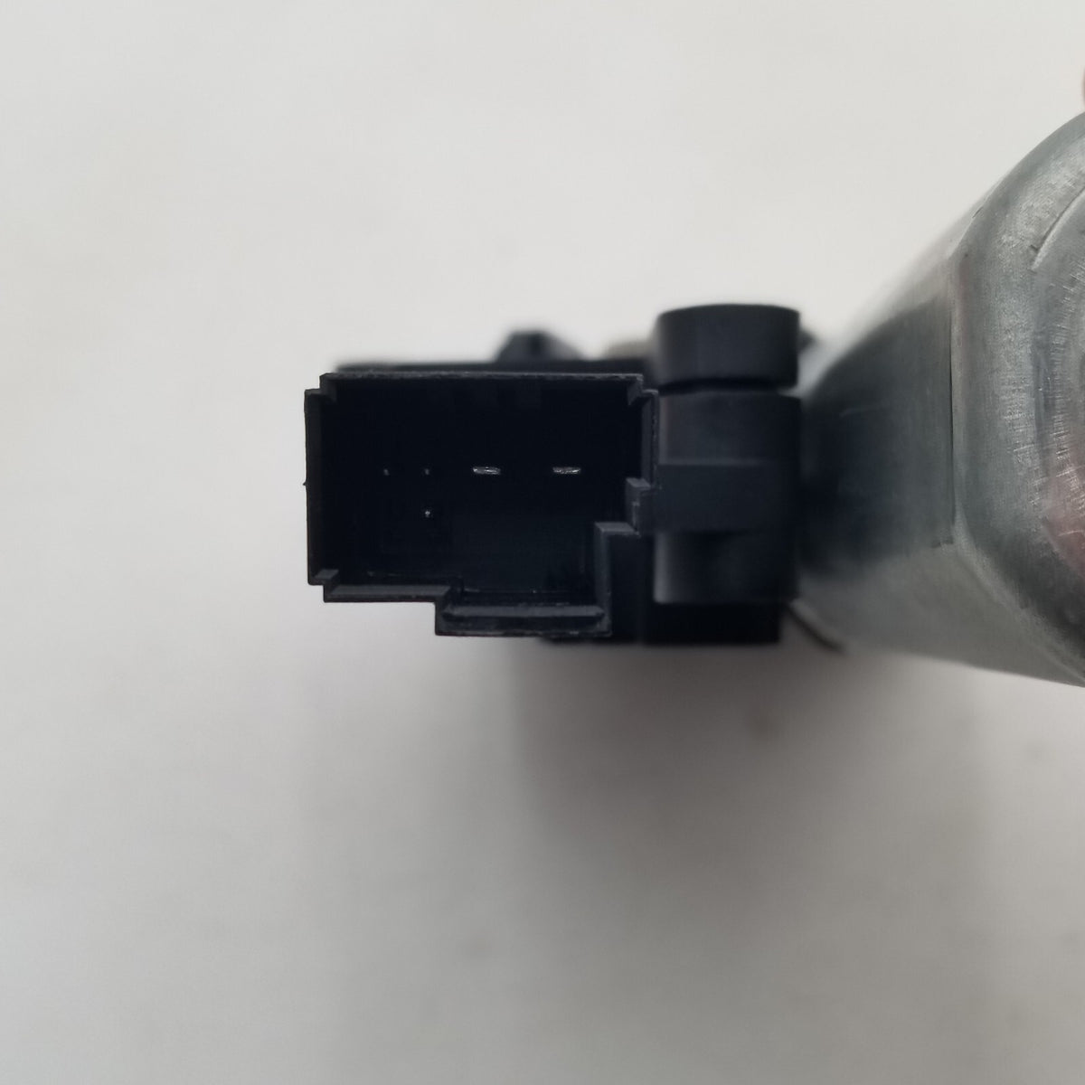 BMW X1 U11 PANORAMIC SUNROOF SUN ROOF POWER SUN SHADE MOTOR OEM 2023 2024 2025
