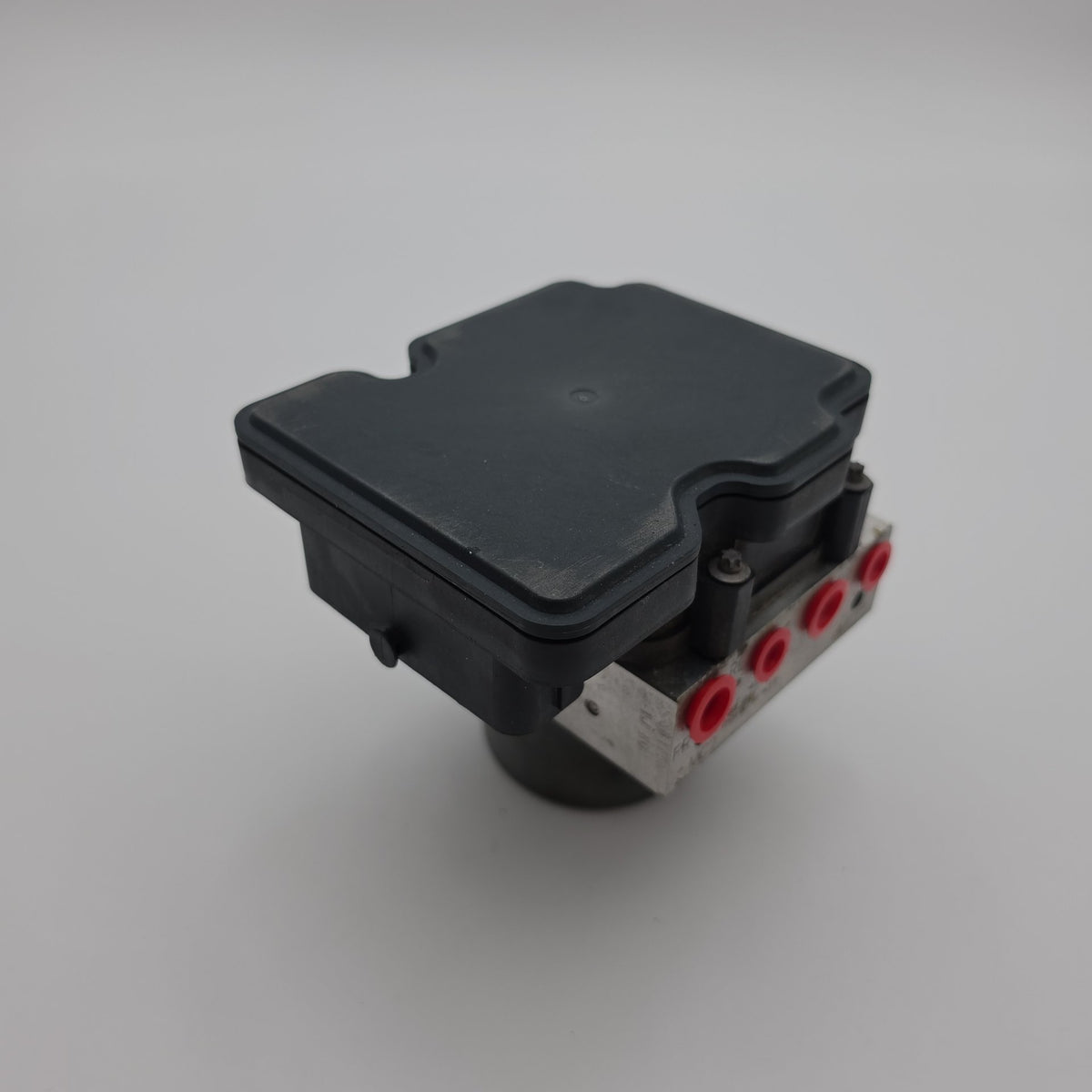 2018 Chevrolet Spark ABS Anti Lock Brake Pump 42571860
