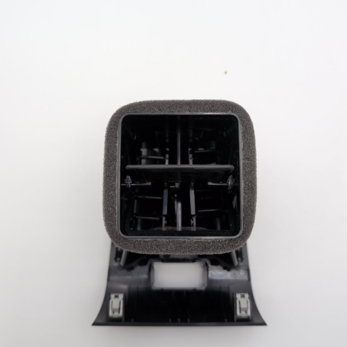 2022 2023 2024 2025 BMW X1 X2 Rear Console AC Heater Air Vent 9473179