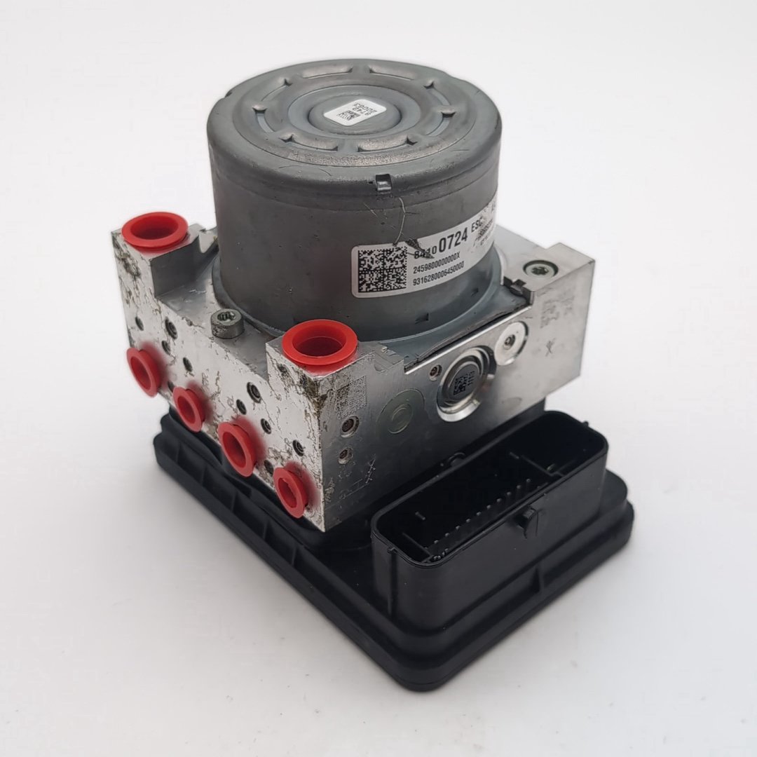 2017 2018 Cadillac CTS ABS Anti Lock Brake Pump Control Unit OEM 84100724