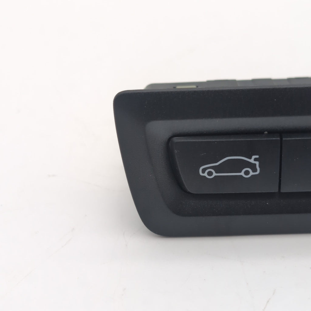 2021 - 2026 BMW 540i 530i i5 G60 M5 X1 X2 X3 Trunk Lid Tailgate Switch Button
