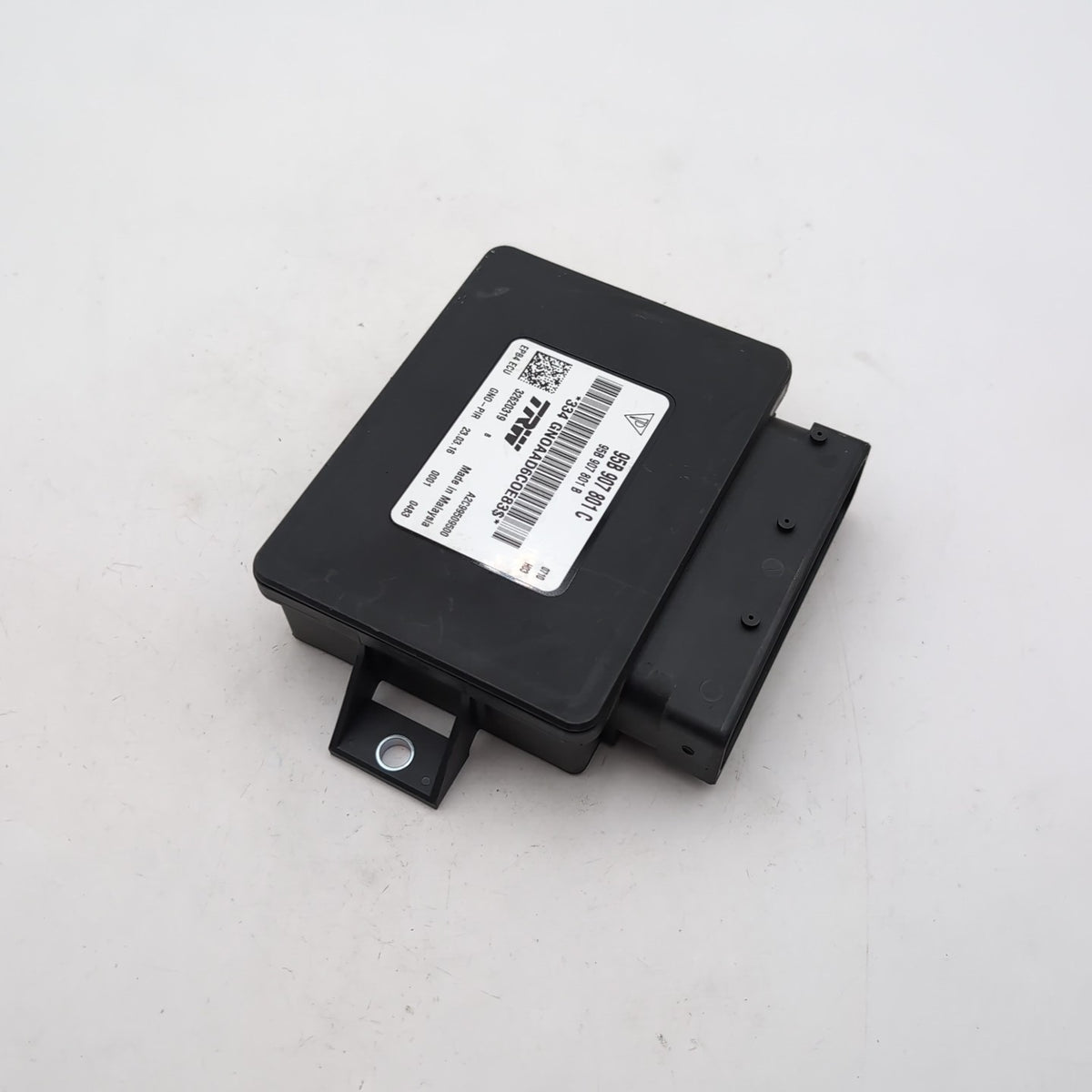 2015 2016 2017 2018 Porsche Macan Parking Brake Control Module OEM 95B907801C