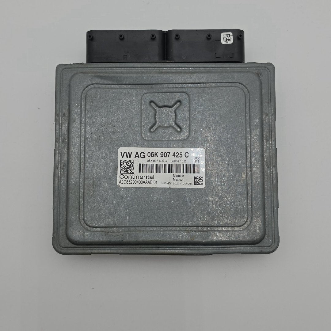 2014 2015 2016 2017 Volkswagen Passat Engine Computer Control Module 06K907425C