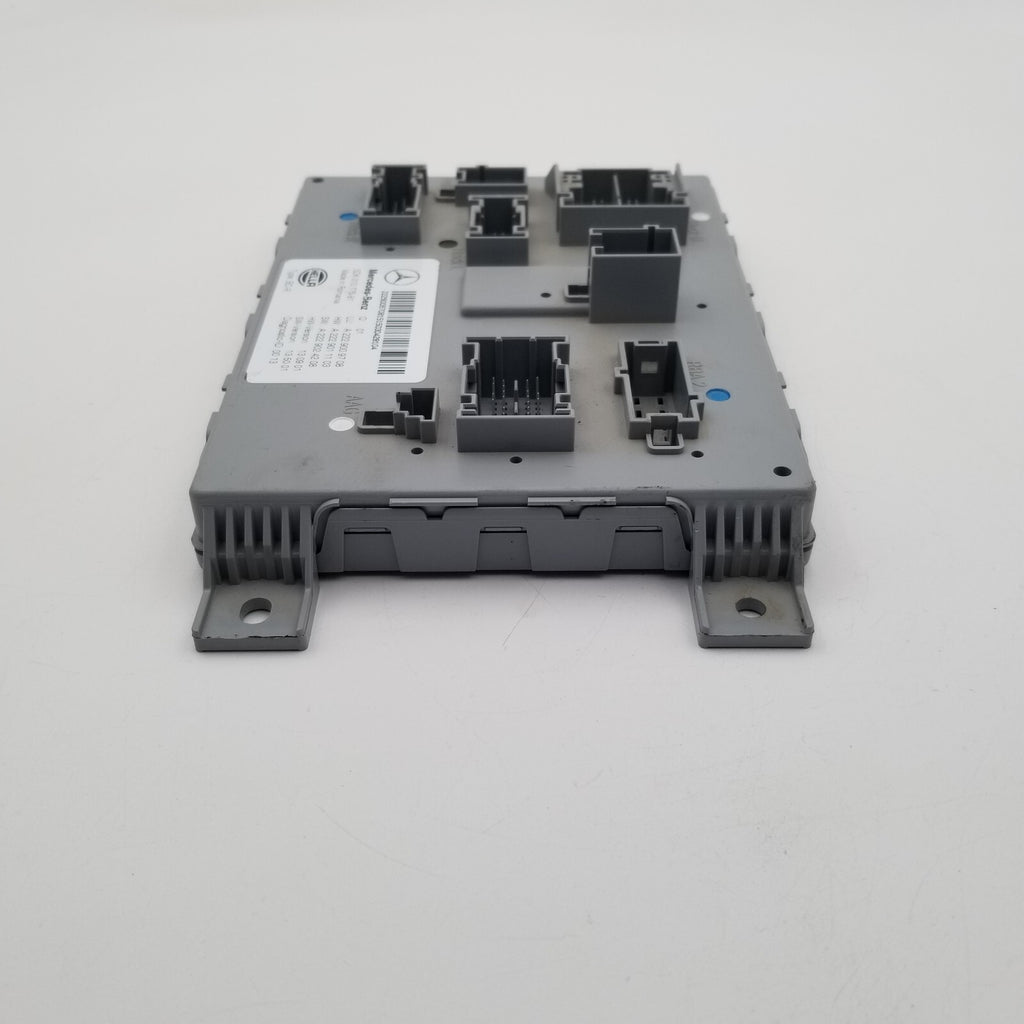 2015- 2018 Mercedes W205 C300 C400 C350e Rear Trunk SAM Control Module Unit OEM