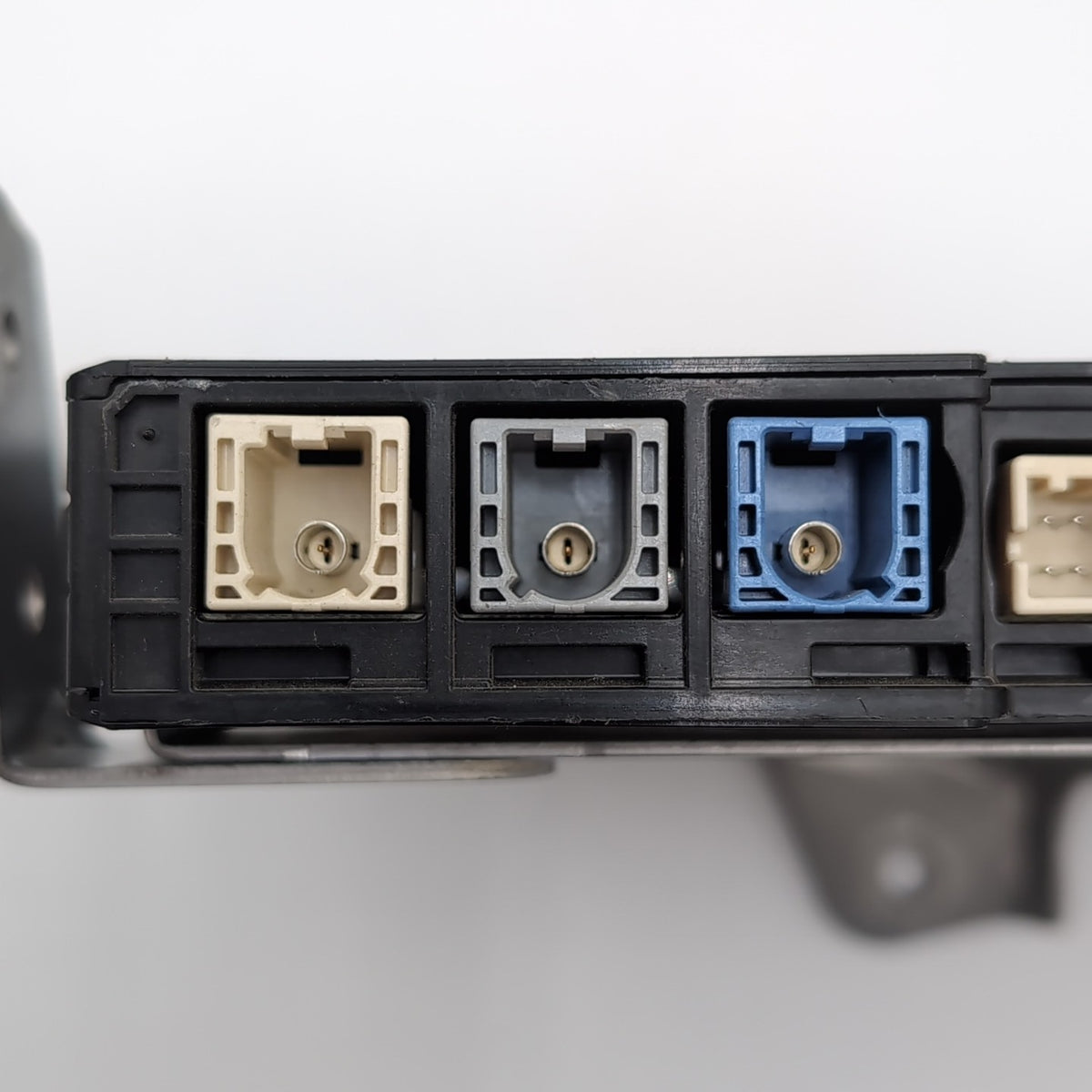 2019 2020 2021 Lexus GX460 Telephone Transceiver Control Module 86740-60340