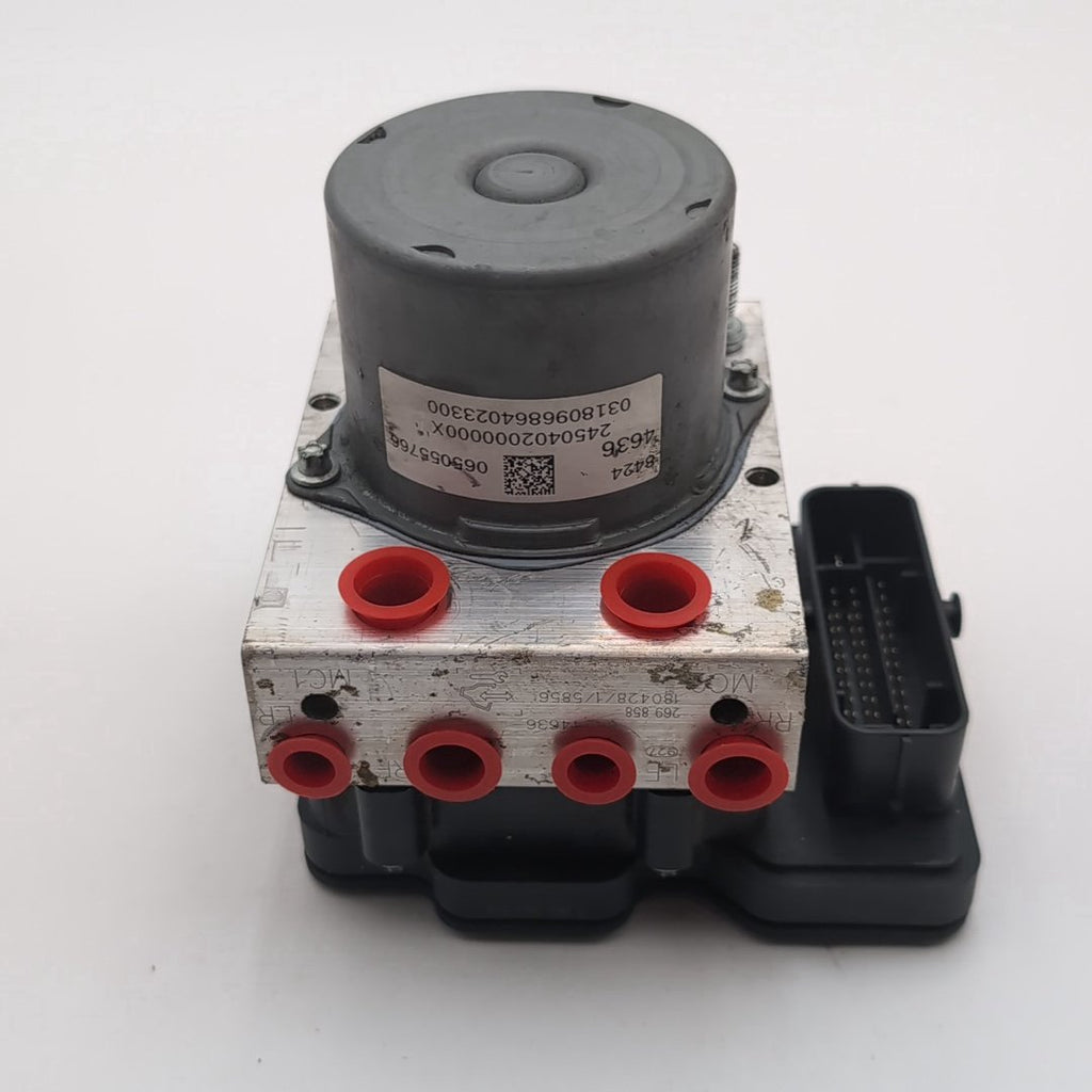 2018 Chevrolet Camaro ABS Anti Lock Brake Pump OEM 84244636