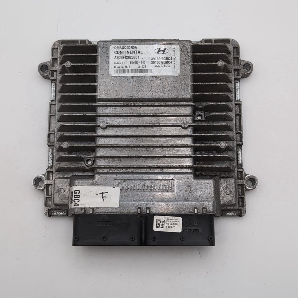 2013 - 2016 Hyunda Santa Fe Engine Computer Control Module ECU 39130-2GBC4