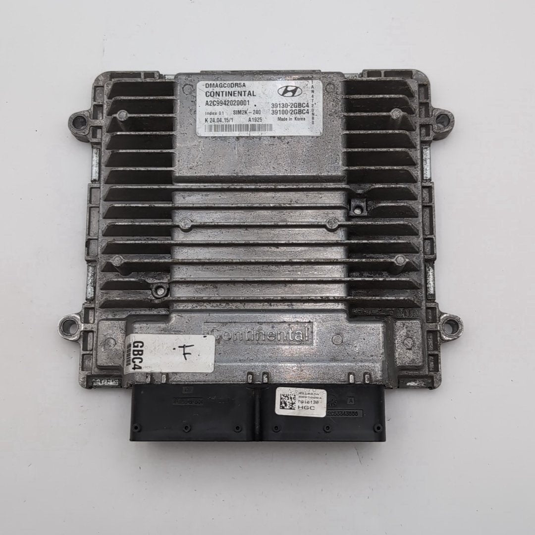 2013 - 2016 Hyunda Santa Fe Engine Computer Control Module ECU 39130-2GBC4
