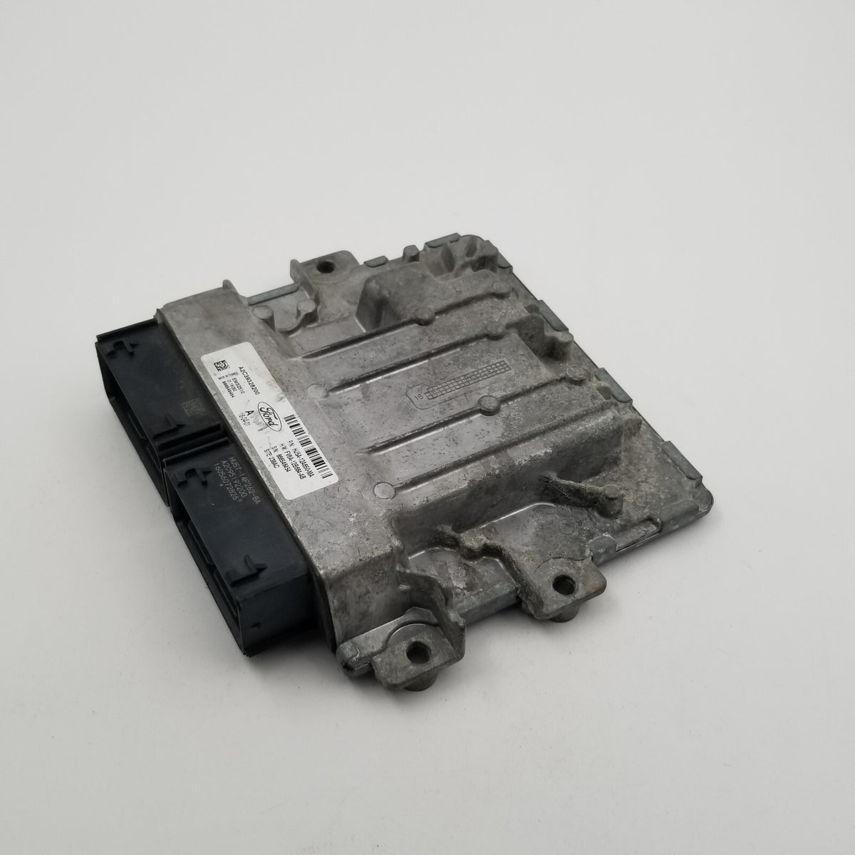 2017 2018 2019 Ford Escape Engine Control Module Unit Ecm HJ5A-12A650-MA