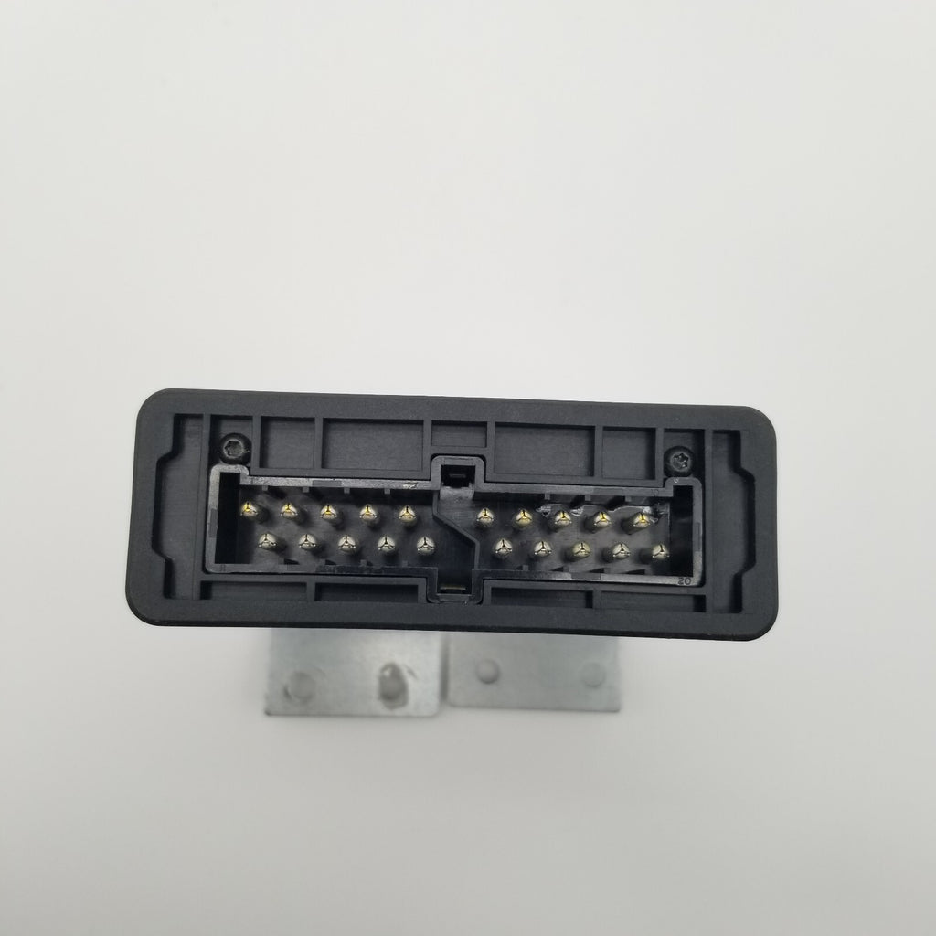 1995 1996 1997 Jaguar XJ6 Vanden Plas X300 Cruise Control Module LNA1940AC OEM