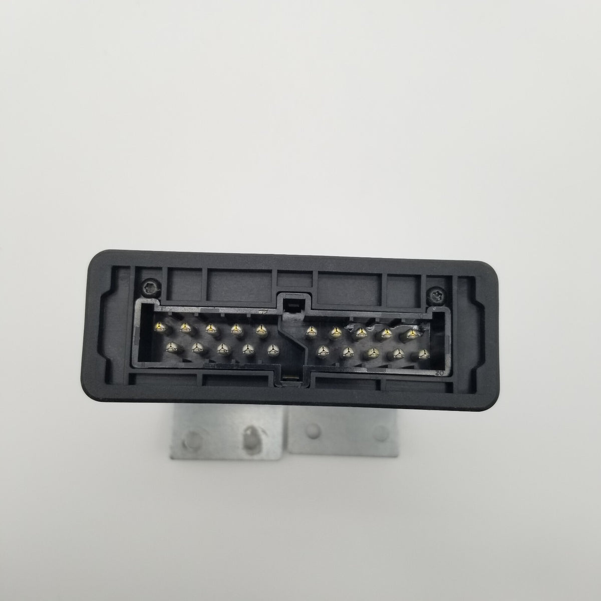 1995 1996 1997 Jaguar XJ6 Vanden Plas X300 Cruise Control Module LNA1940AC OEM