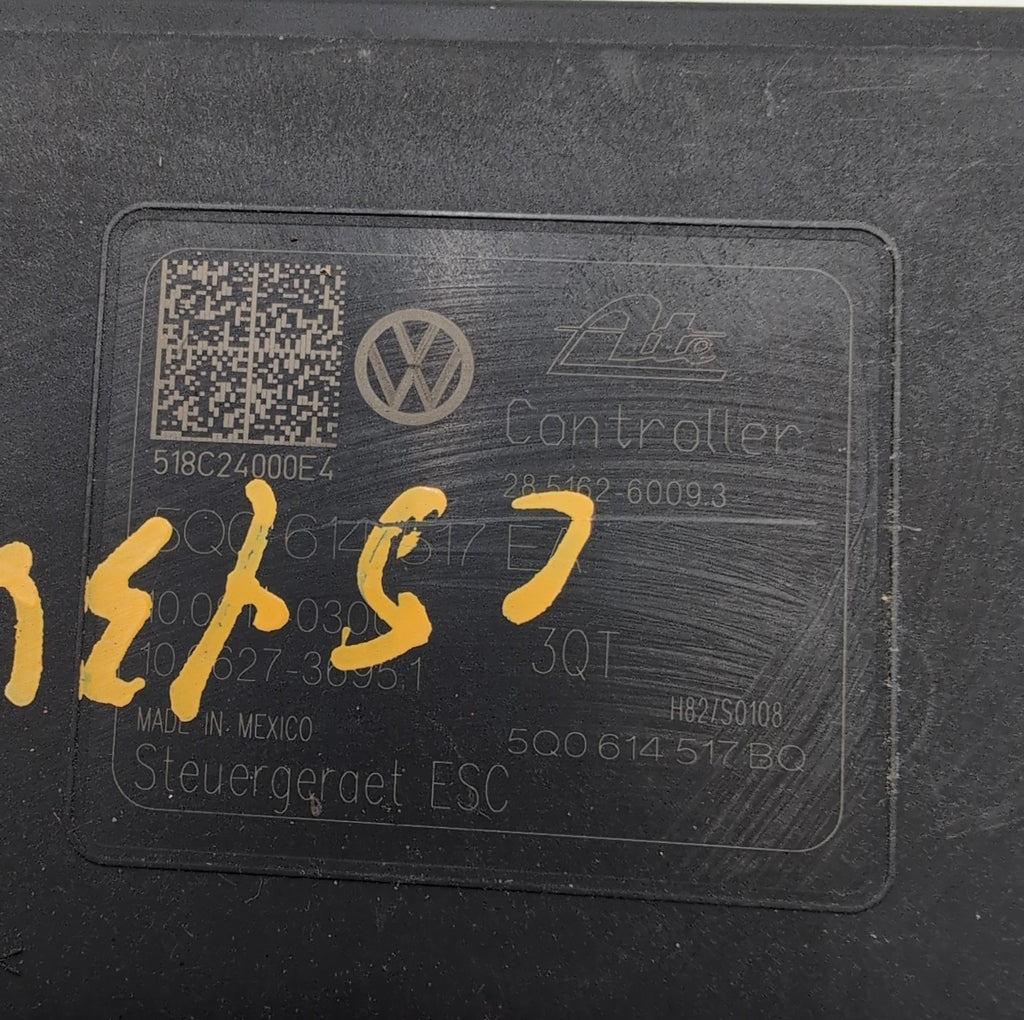 2018 2019 Volkswagen Golf S 1.8L ABS Anti Lock Brake Pump 5Q0614517EA