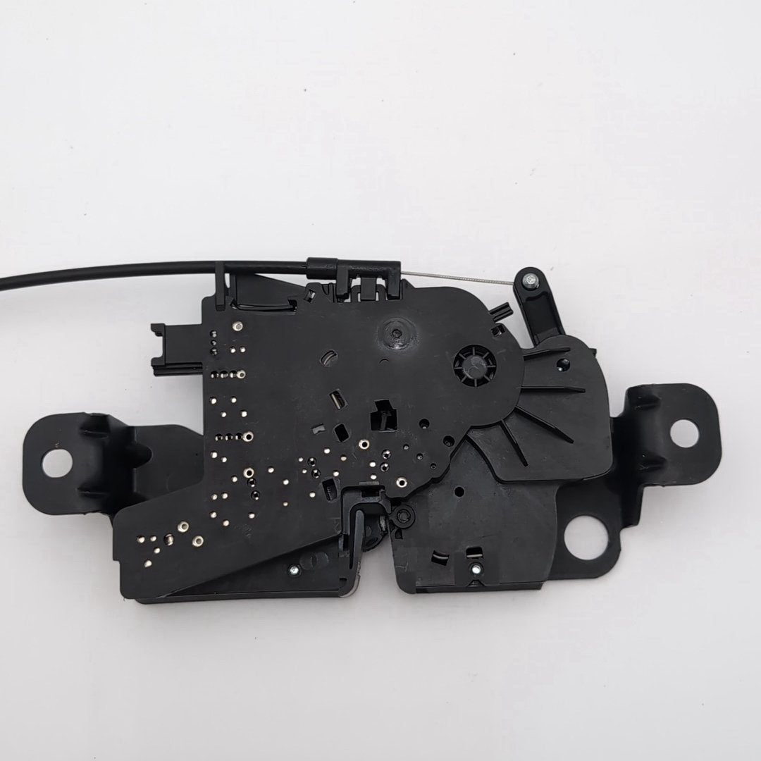 2019 - 2025 BMW 330xi G20 G22 G80 G82 Trunk Liftgate Lock Latch Striker 7383283