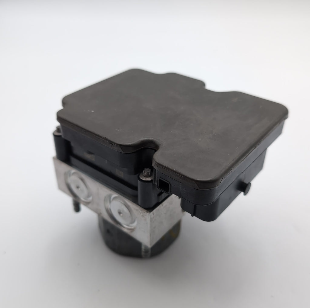 2018 2019 Nissan Rogue 2.5L AWD ABS Anti Lock Brake Pump 476609JG4A