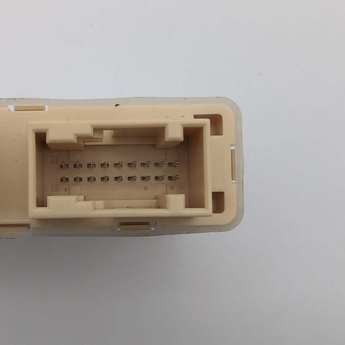 2021 - 2026 BMW 3 4 5 Series G20 G22 G30 USS Ultrasonic Parking Sensor Module