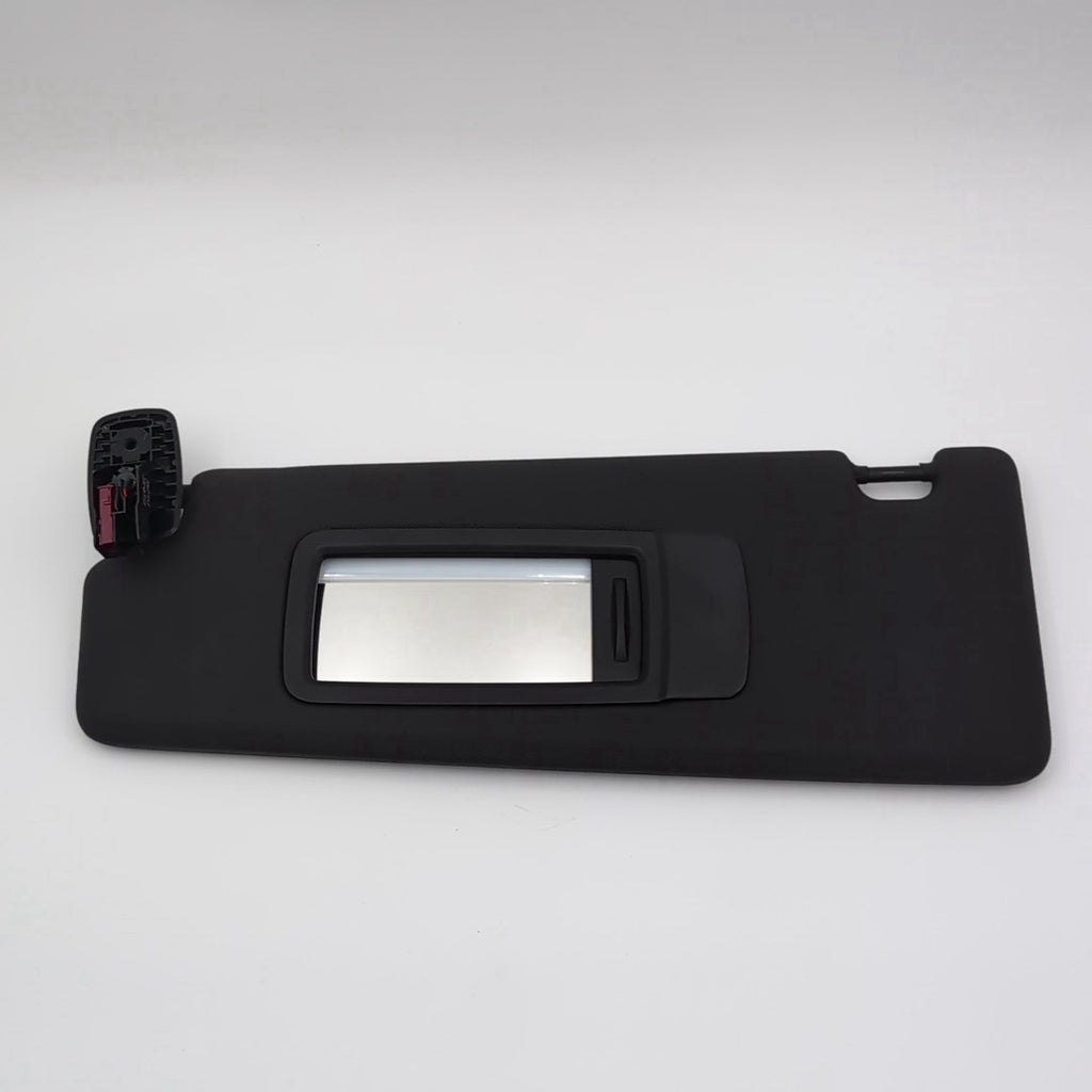 2024 2025 2026 BMW 540i 530i 550e G60 Left Right Sun Visor Set 9501368 9501367