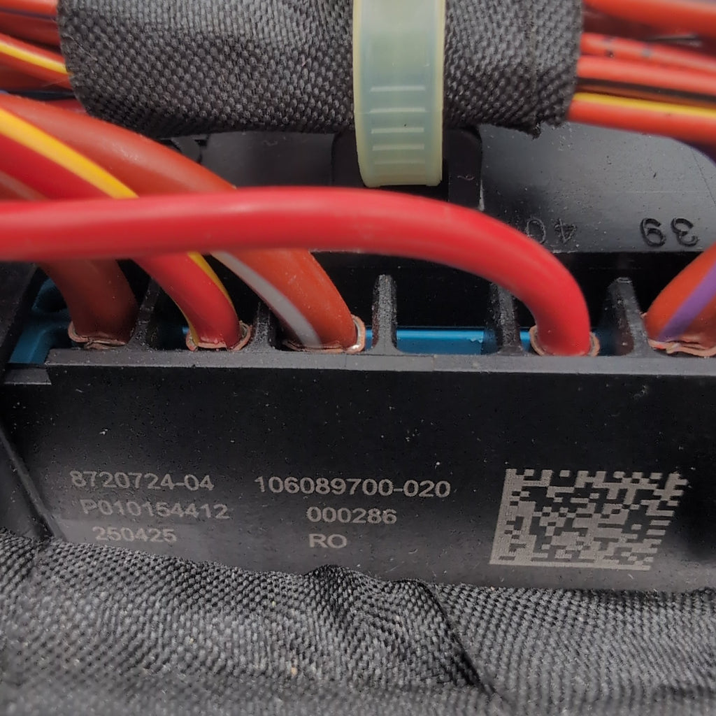 2022 - 2026 BMW 228i F74 X1 X2 iX B+ Positive Power Distribution Fuse Relay Box