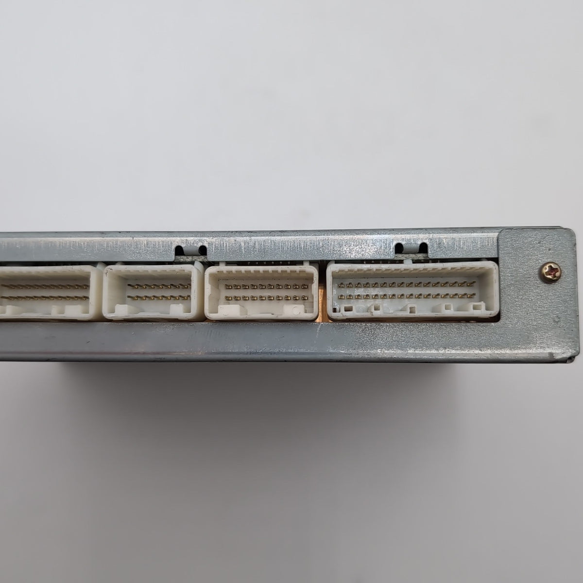 2003 2004 2005 2006 2007 Toyota Sequoia MULTI DISPLAY CONTROL Module 86104-45010