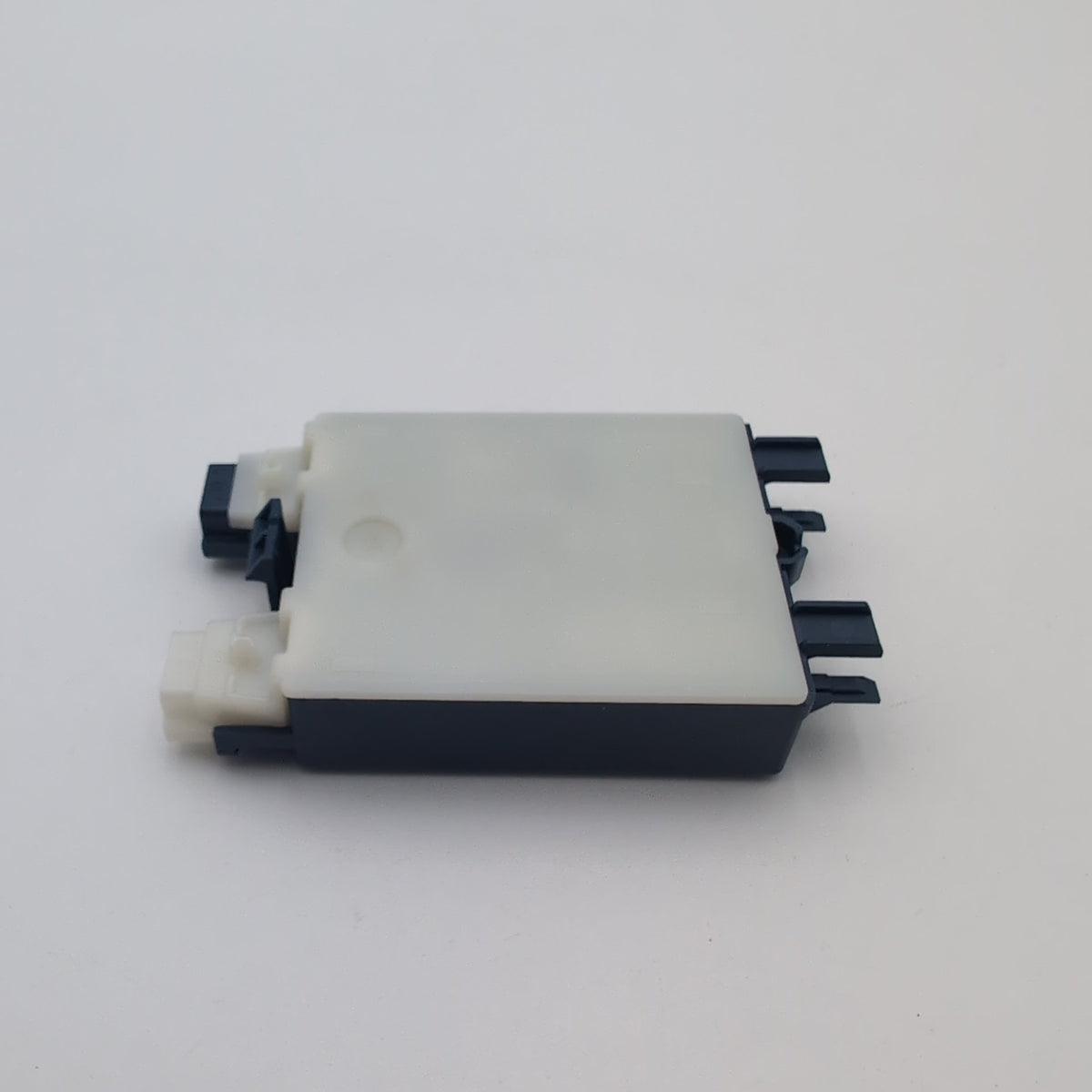2025 2026 BMW X3 G45 LIN Hub 2 LED Interior Light Control Module 5B610A1
