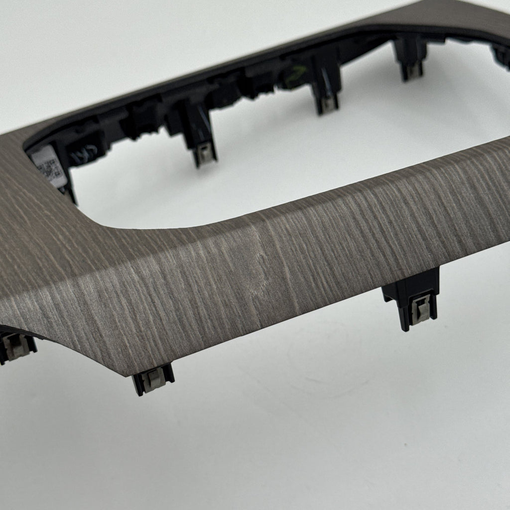 2024 - 2026 BMW 330i G20 G22 G26 Center Console Fineline Open Pore Wood Trim