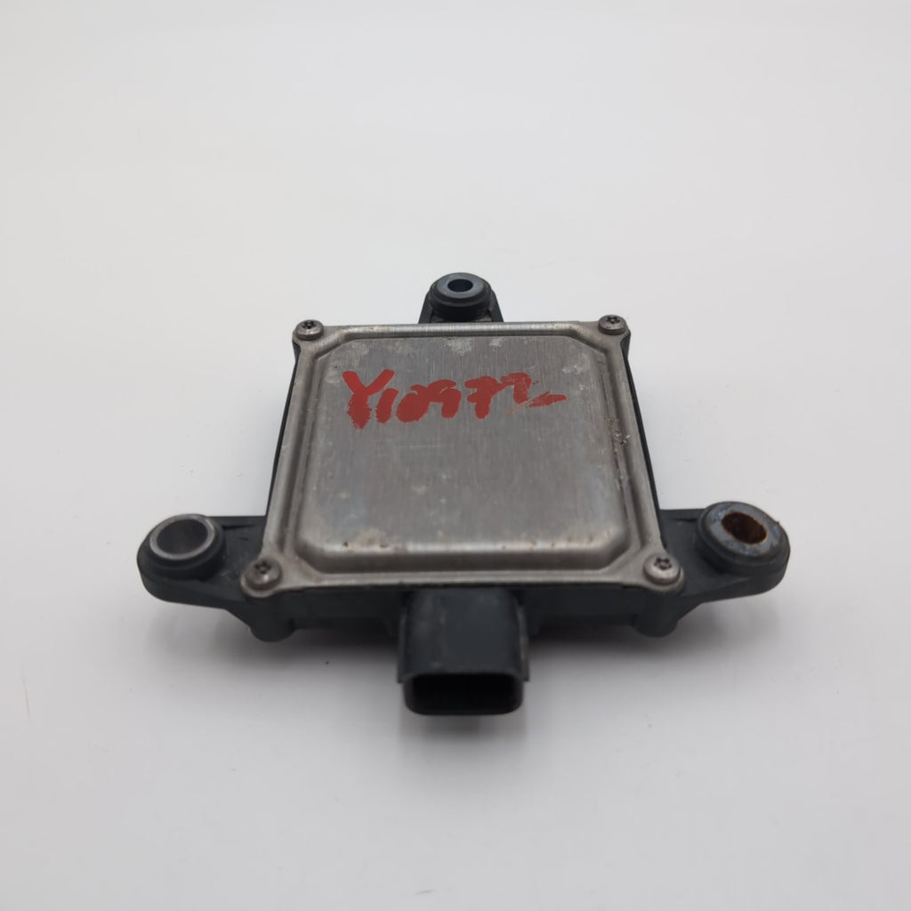2017 2018 Mazda 3 Rear Blind Spot Monitor Radar Sensor BANE-67Y30-C