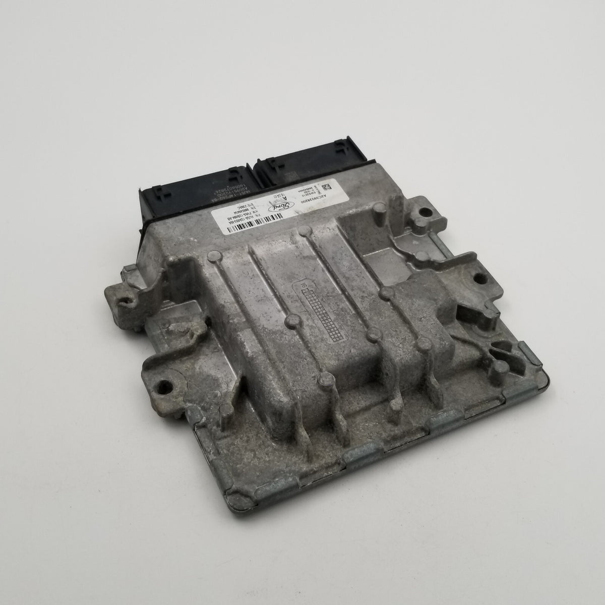 2017 2018 2019 Ford Escape Engine Control Module Unit Ecm HJ5A-12A650-MA