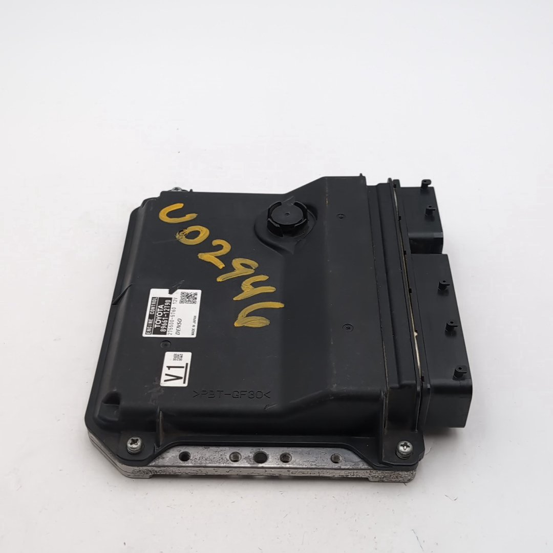 2013 2014 2015 Scion xB 2.4L Engine Computer Control Module ECU 89661-12T90