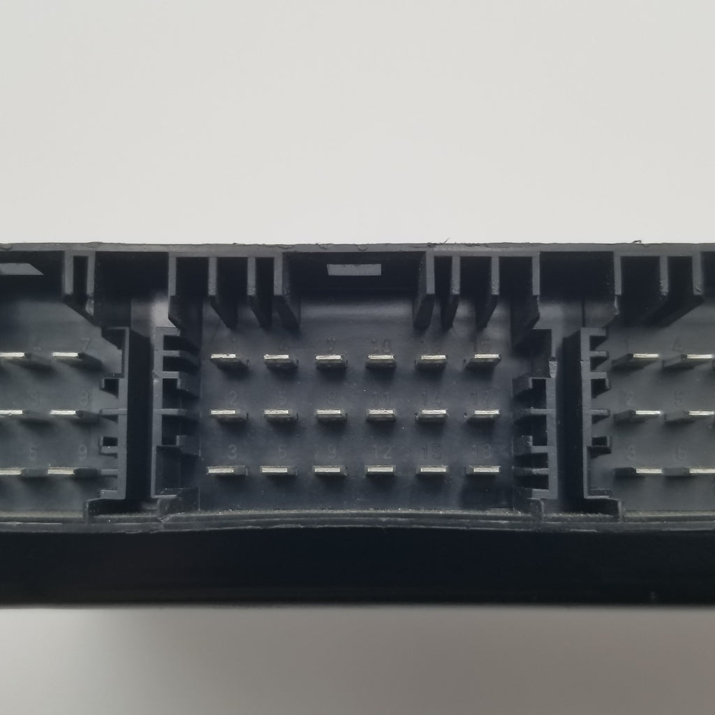 1999 2000 2001 2002 Land Rover Discovery 2 OEM ABS ECU Computer WABCO SRD000070
