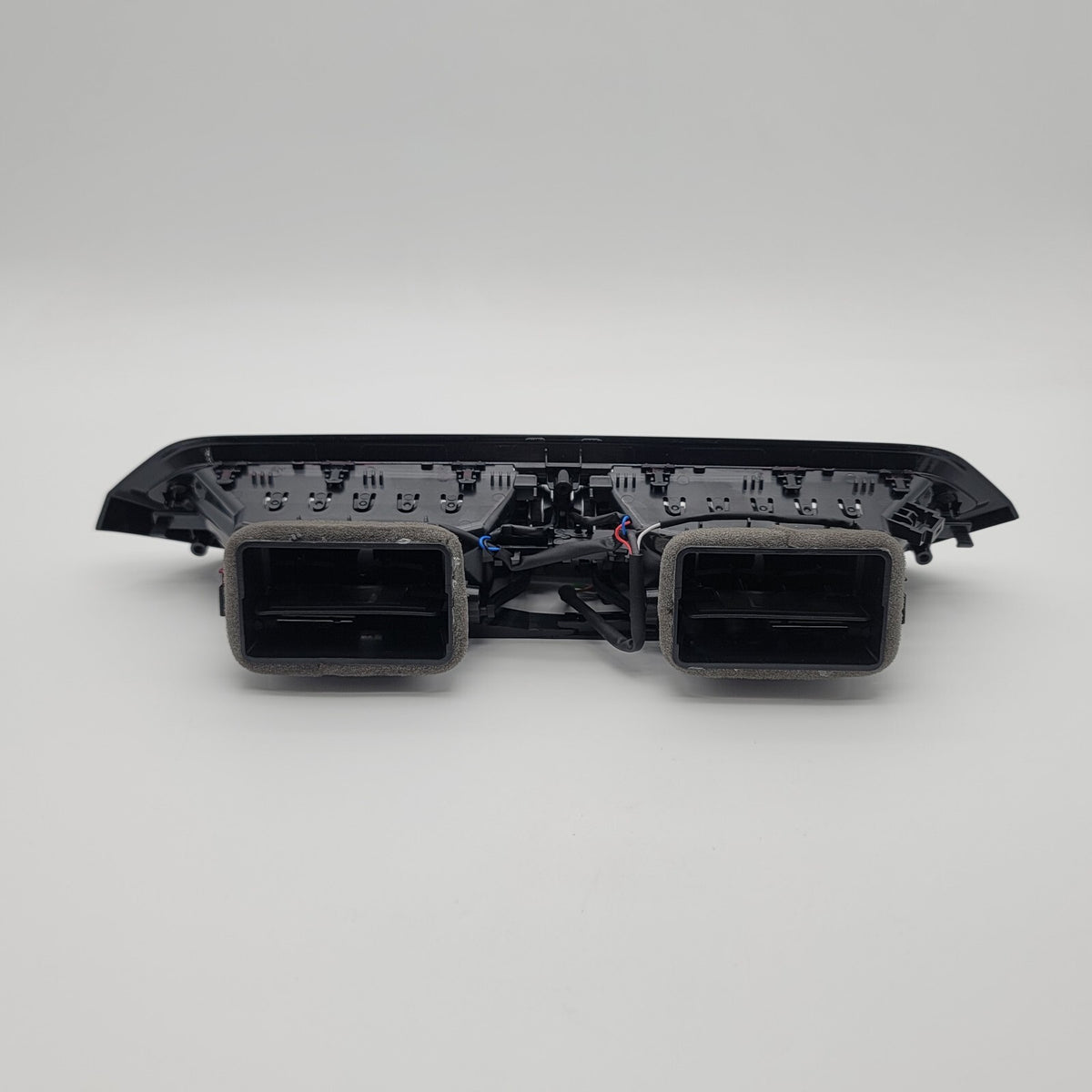 2024 BMW M4 G82 330i G20 CENTER Dash Vent Component