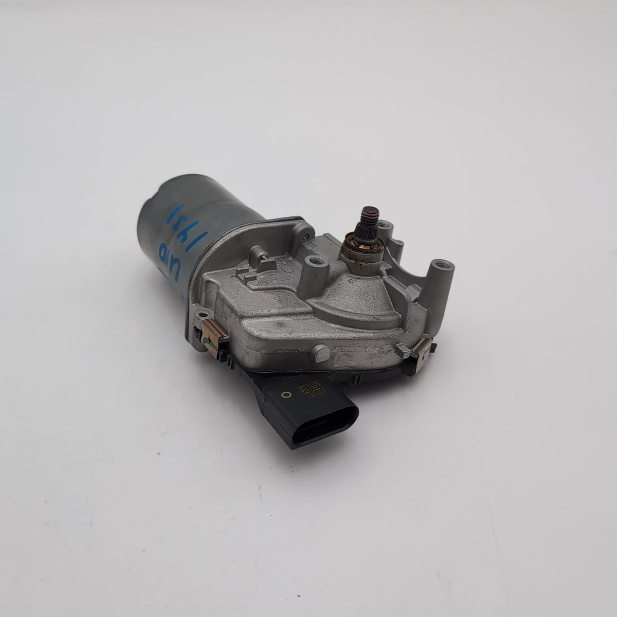 2021- 2025 BMW X1 X2 X3 M35 Front Windshield Wiper Motor OEM 0390243671