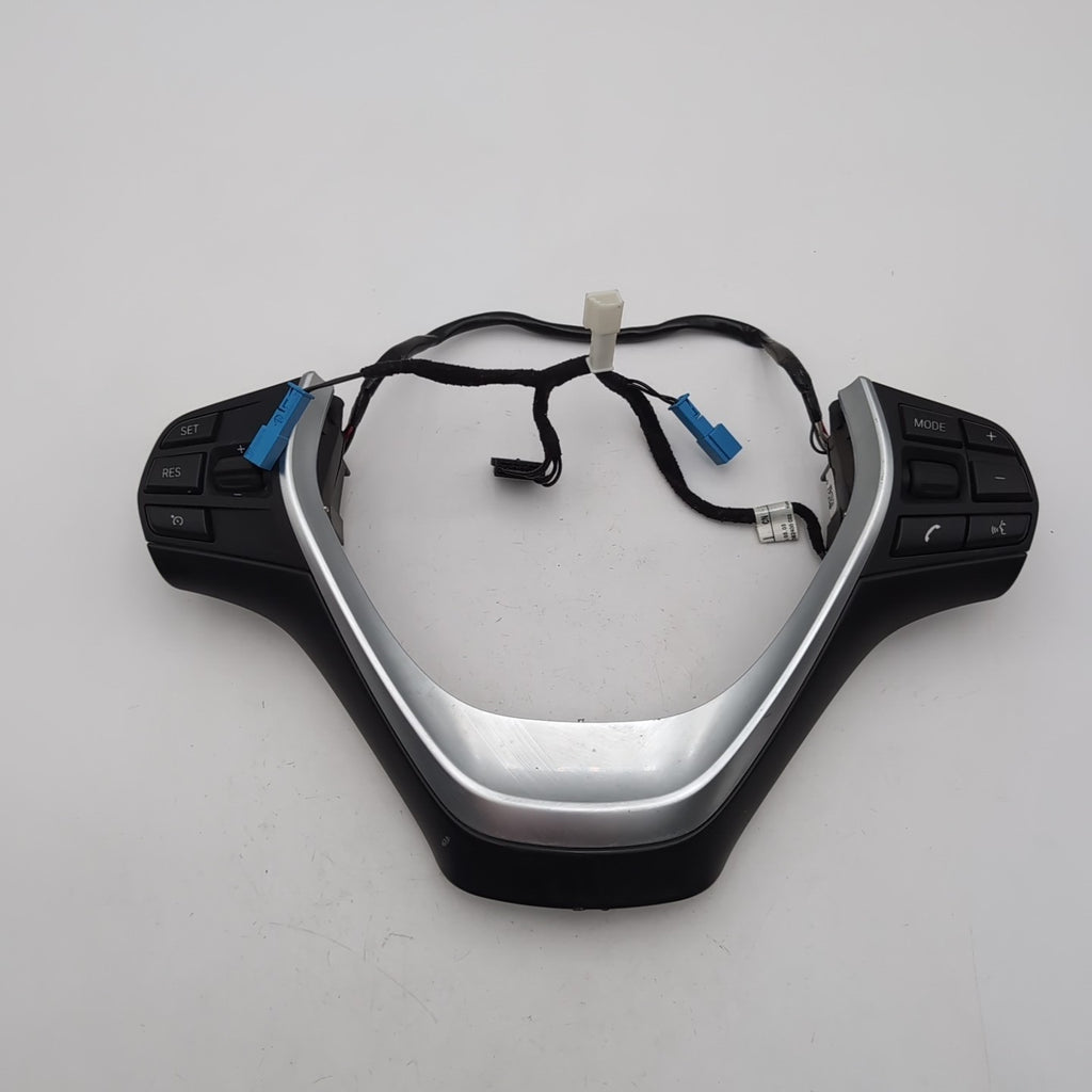 2014 2015 2016 BMW 428i STEERING MULTIFUNCTION CONTROL SWITCH PANEL 62563393