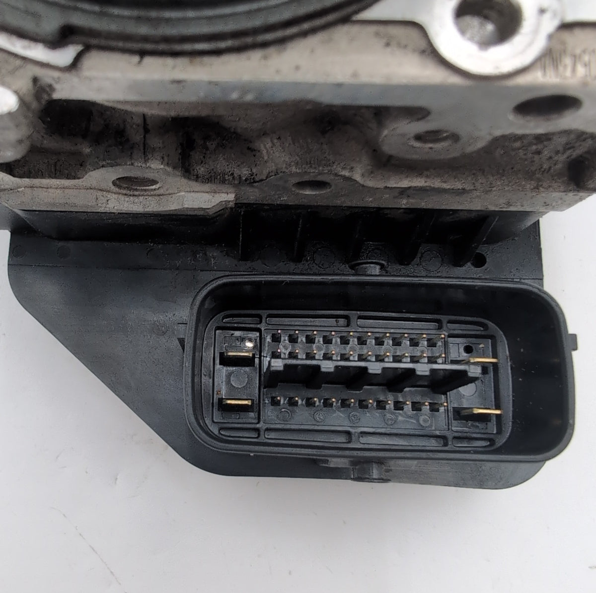 2017 Toyota Sienna 3.5L ABS Anti-Lock Brake Pump Control Unit 44540-08260