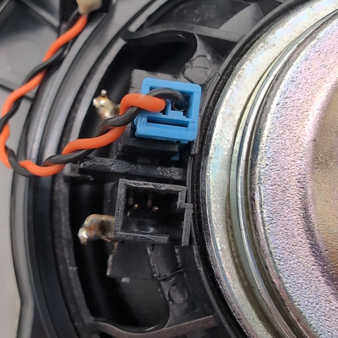 2019 - 2026 BMW X5 Left D Pillar Harmon Kardon Top Hifi Speaker Tweeter 2622519