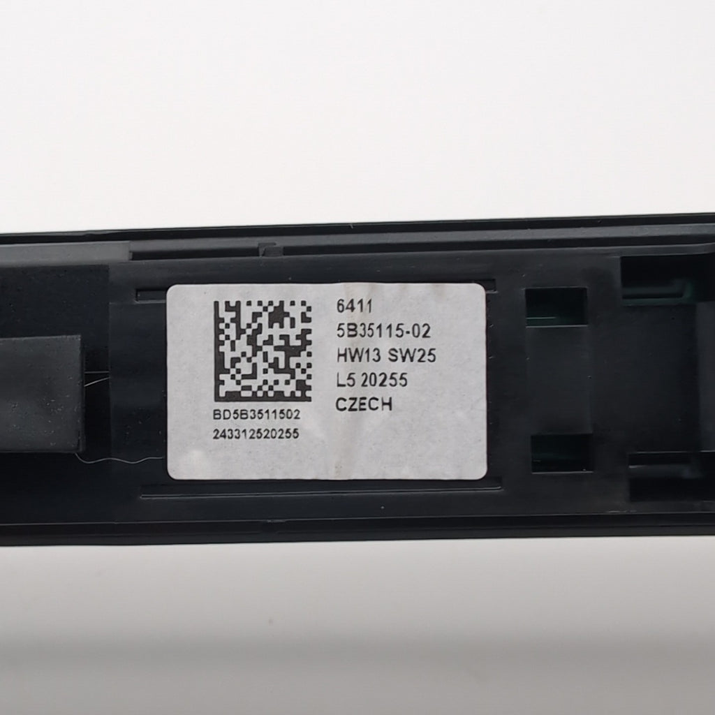 2024 - 2026 BMW 530i G60 Passenger Instrument Touch Panel Climate Control