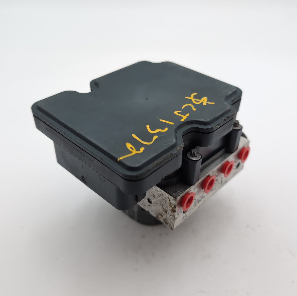 2018 Nissan Rogue 2.5L ABS Anti Lock Brake Pump Control Unit 476605HR1A