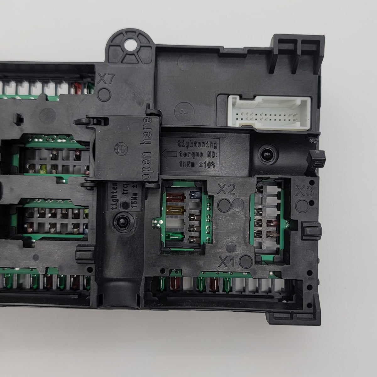 2021 - 2025 BMW M3 M4 G80 G82 G83 Rear Power Distribution Fuse Box 5A0E7D0