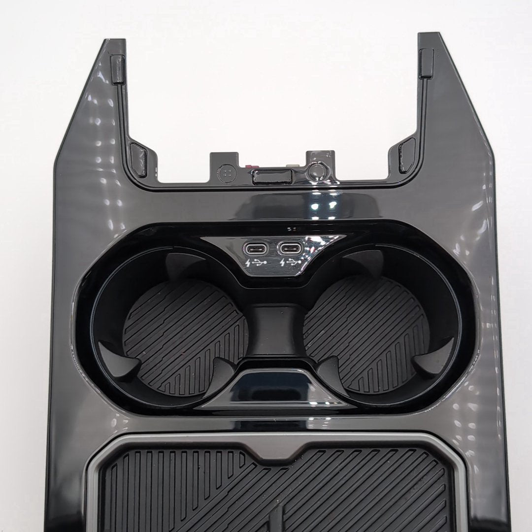 2024 2025 2026 BMW i5 540i 530i 550e G60 Center Console Cup Holder Charging Tray