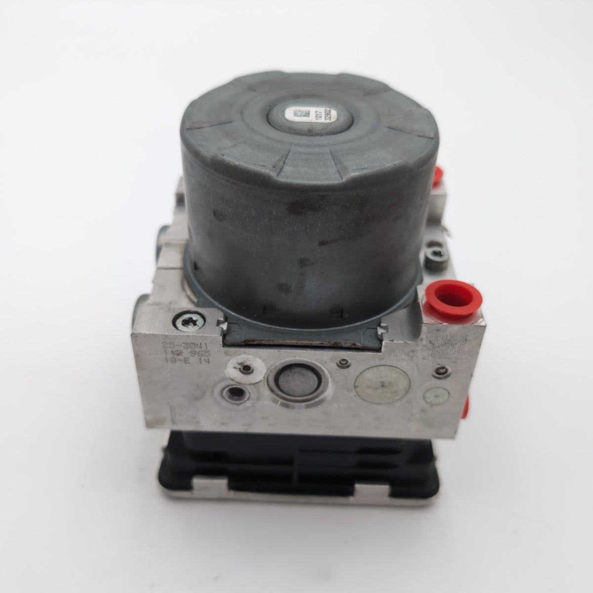 2020 2021 2022 GMC Terrain ABS Anti Lock Brake Pump Control Unit 84875567